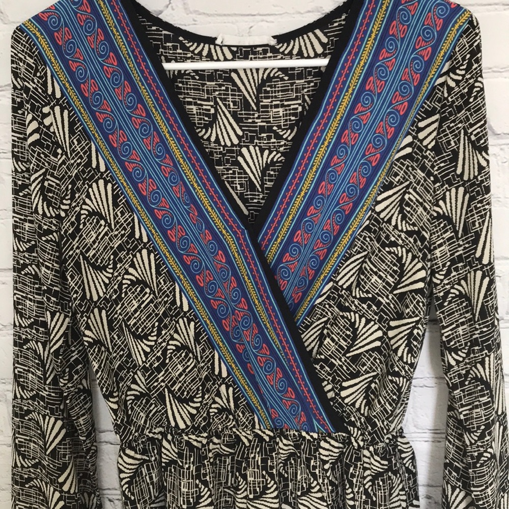 Abstract Romper - Picture 2 of 4